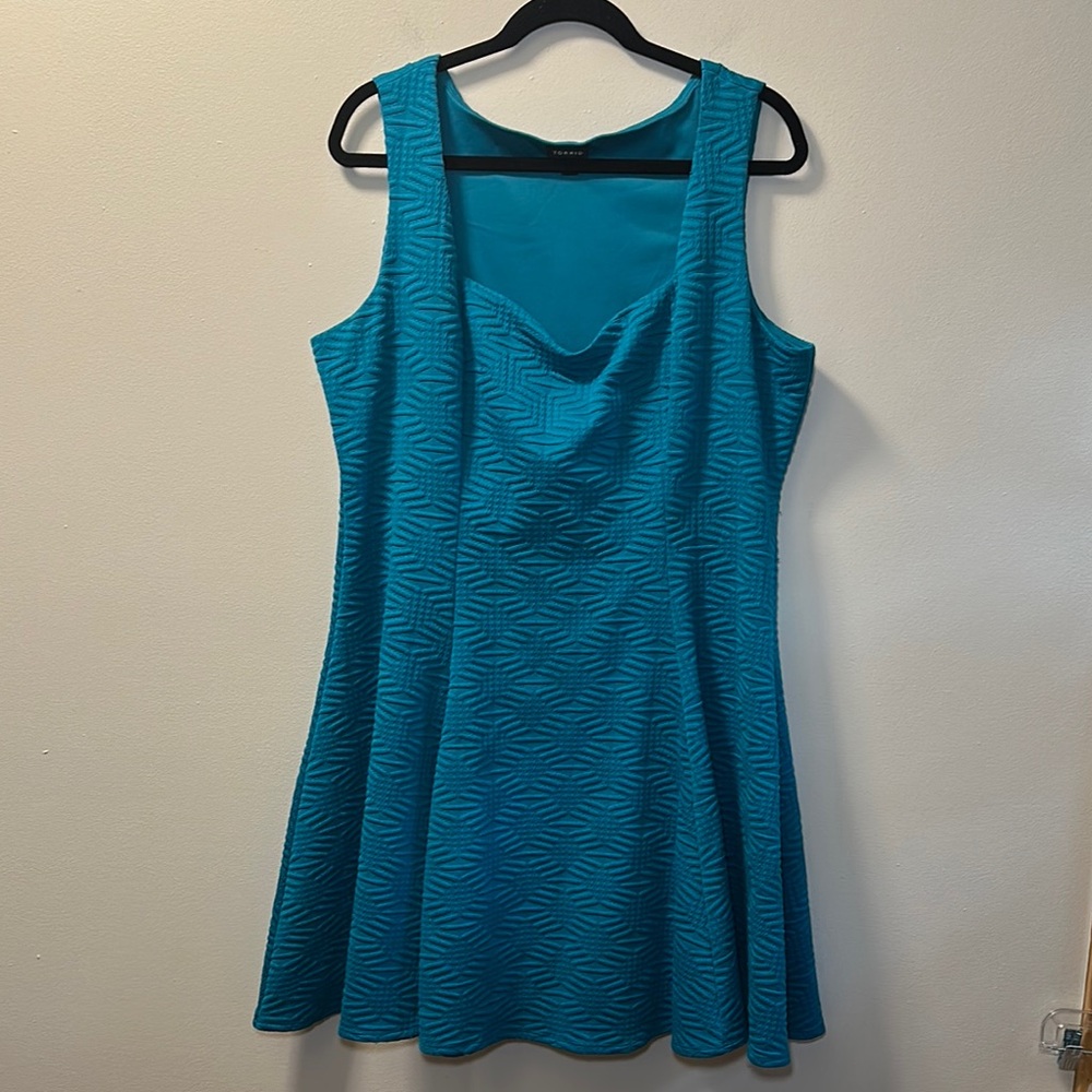 💛Torrid Women’s Fit & Flare Blue Sweetheart Neck Textured Knit Dress Sz 2